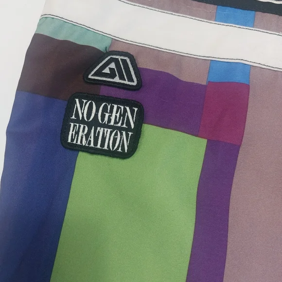 Multicolor Geometric Men's Swim Shorts Size 32 - Picture 5 of 10